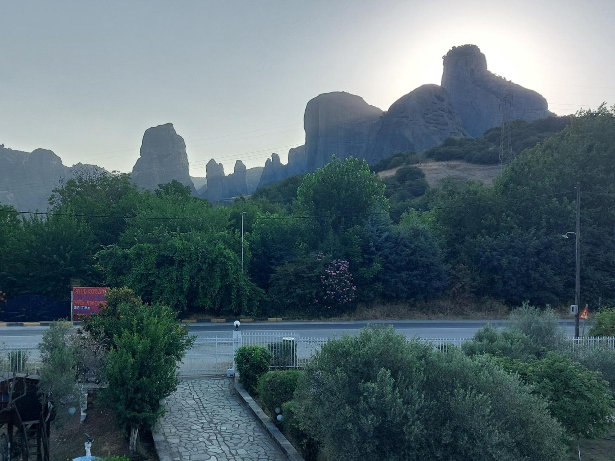 Maison d'hôtes Pomegranate Tree House - Meteora à Kalambaka Extérieur photo